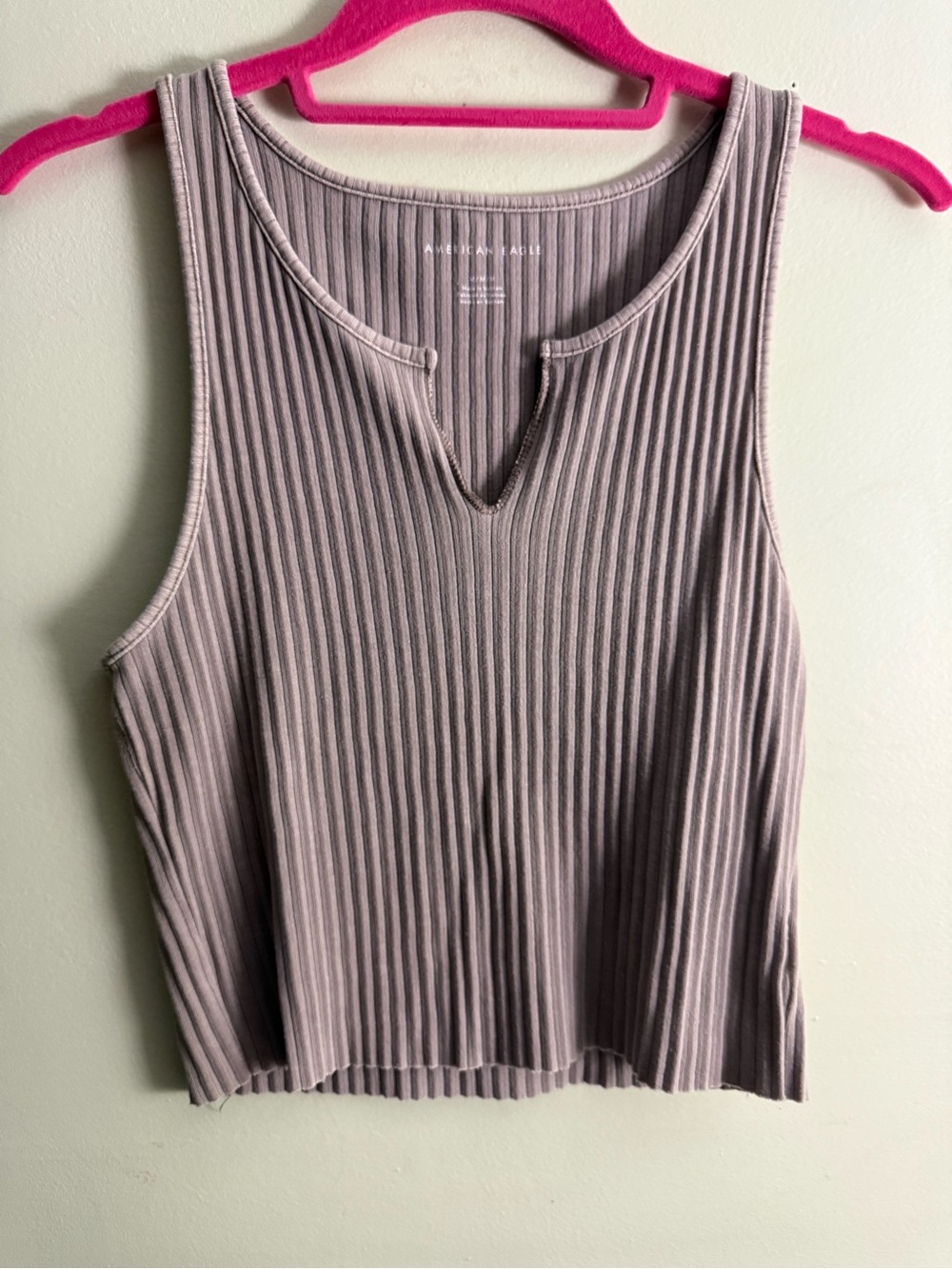American Eagle Tan Ribbed Cropped V Neck Tank Top M